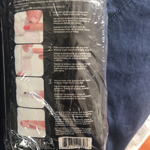 3/$20 CND Shellac Remover Wraps 6 packs of 10 wraps - Picture 3 of 3